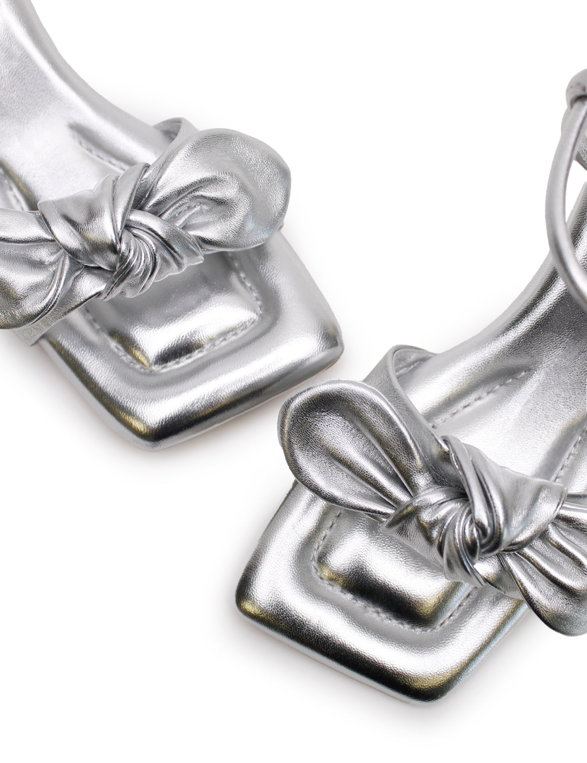Bow Kitten Heel - Silver