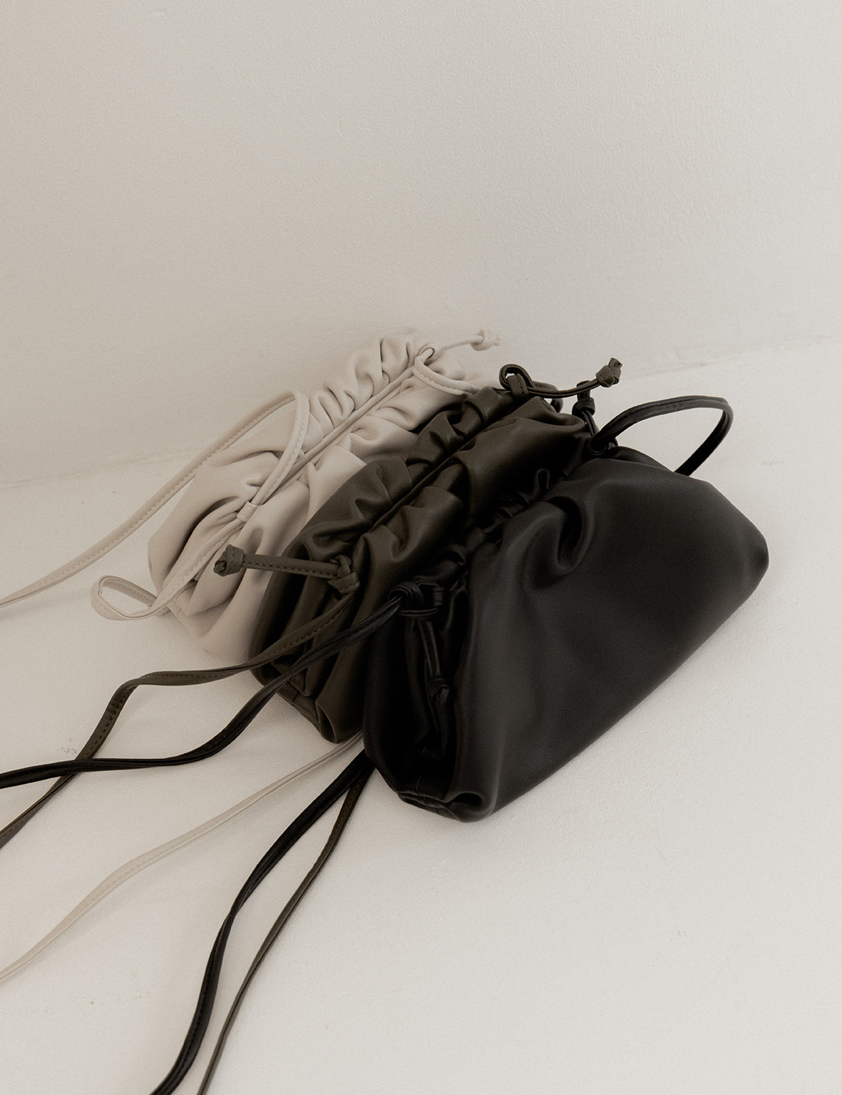 Dumpling Bag - Black