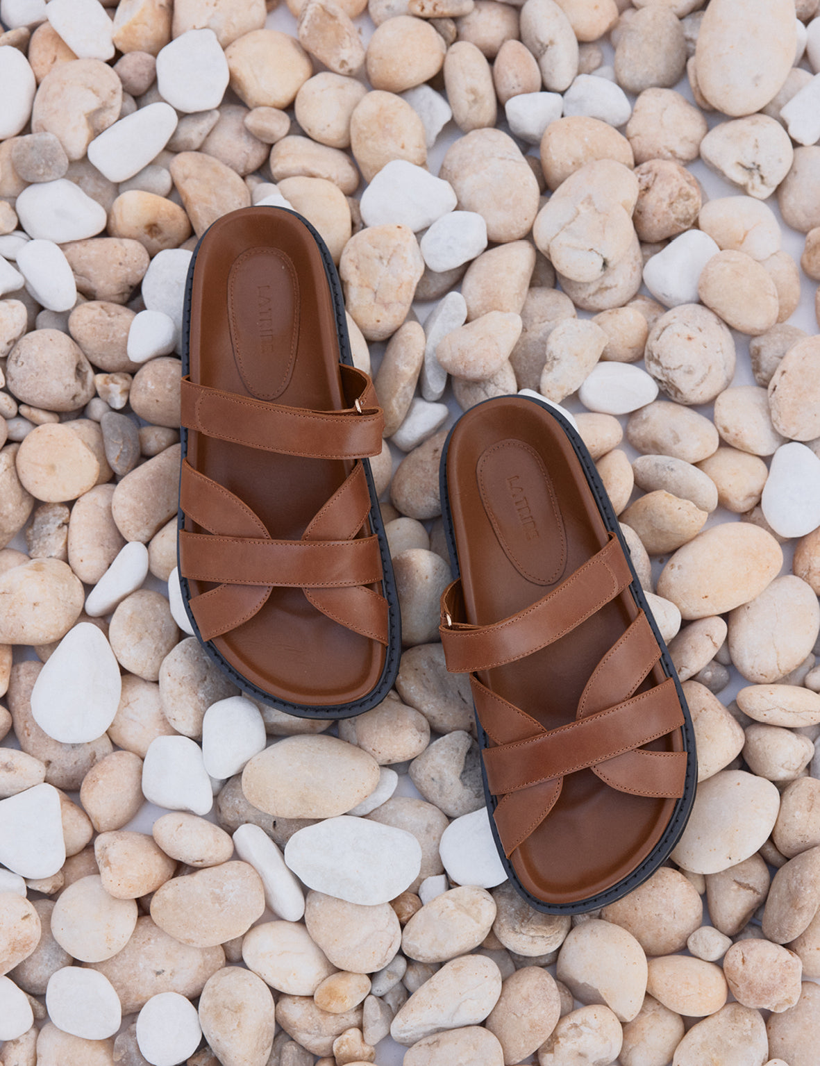 Olive Slide Almond