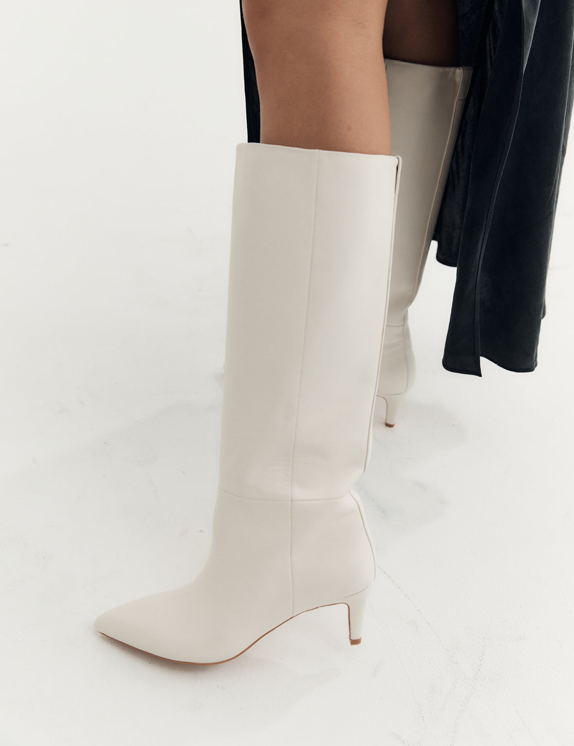 Sloane Knee High Boot - Tofu
