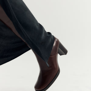 Vintage Knee High Boot - Umber
