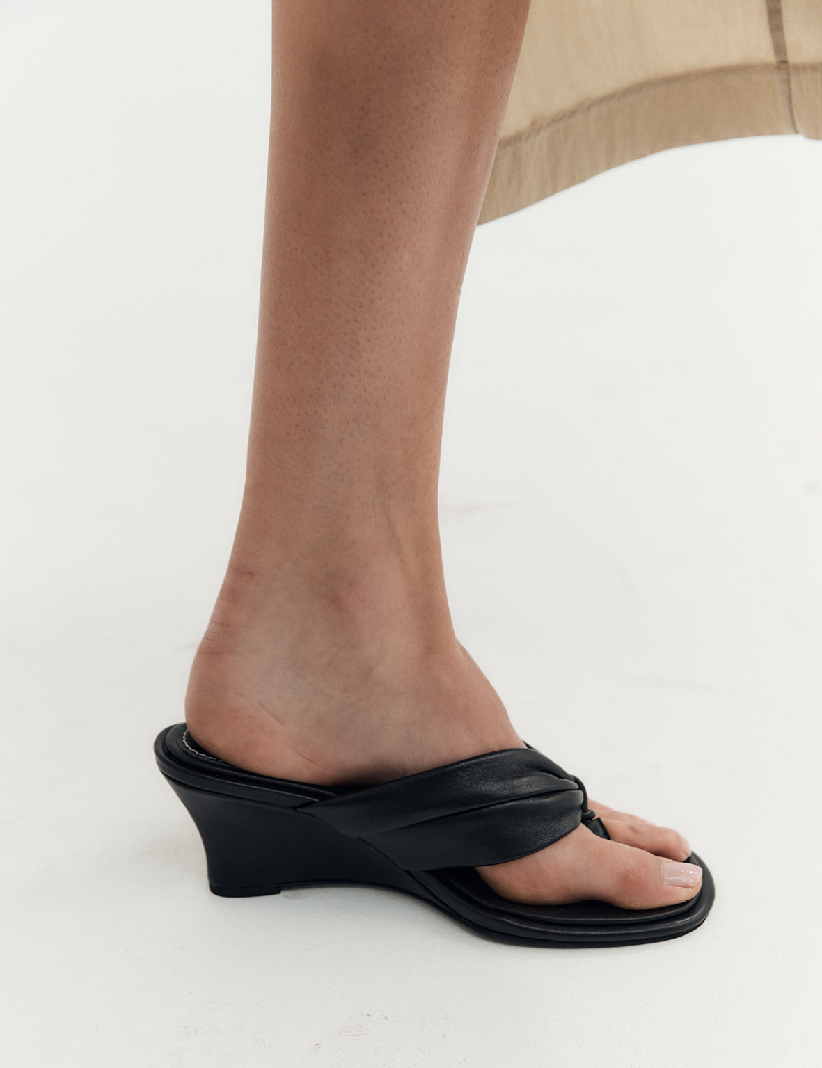 Wynn Wedge - Black