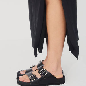 Buckle Sandal - Black/Tan